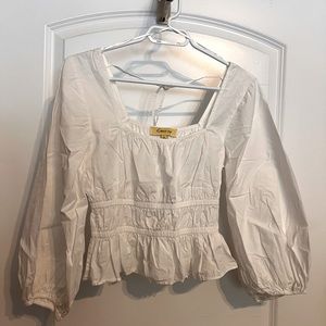 Cotton crop top, new w/o tag